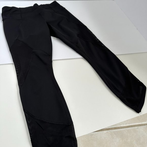 ATHLETA Leggings Tights Aura Sonar Black Capri Yoga Workout Mesh SMALL #830070 - Picture 1 of 8